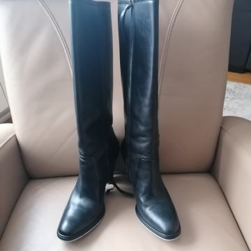 Hugo Boss čizme br 40