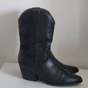 JANNY FAIRY KAUBOJKE KOŽNE br. 38