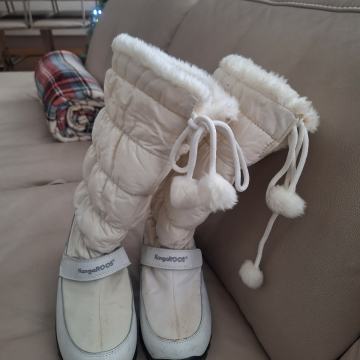 KangaROOS cizme br 36