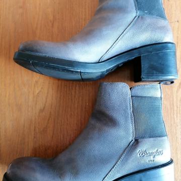 Kožne ČIZME gležnjače "Wrangler", čvrste, vodootporne !!!