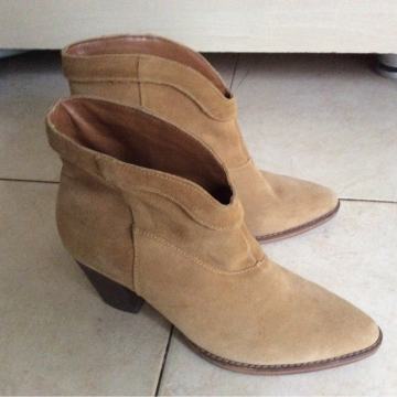 Kožne čizme, niske, Mango vel. 39