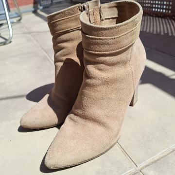 Kožne gležnjače broj 36