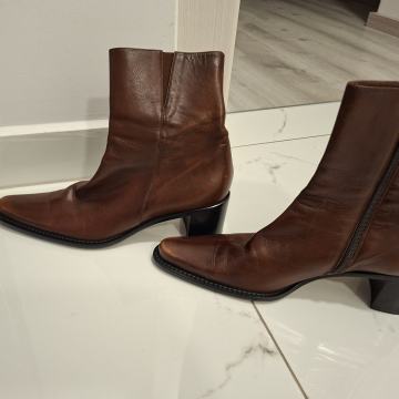 Kozne gleznjace vle39 .5