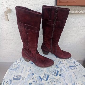 ŽENSKE ELEGANTNE KOŽNE ČIZME 39