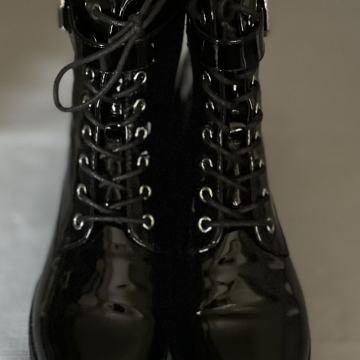 Lakirane čizme - 37