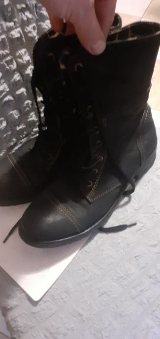 Lasocki br.39 kožne kvalitetne udobne čizmice