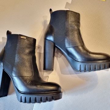 Liu Jo kožne gležnjače - čizme