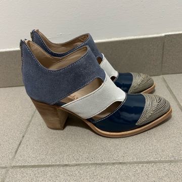 Ljetne polučizmice Daniela Dallavalle, br. 38