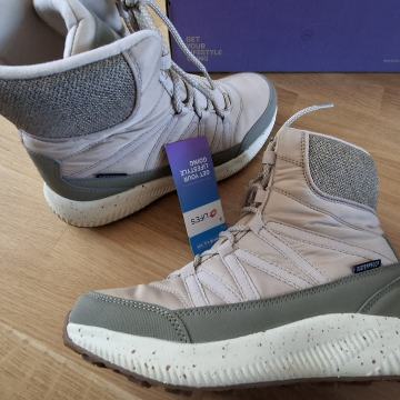 Lotto ženske čizme 37