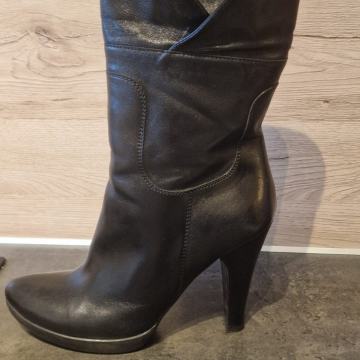 Marc Jacobs ženake čizme