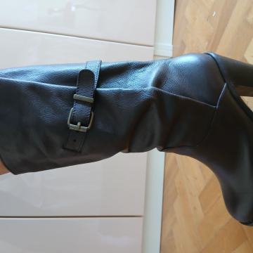 Max&Co. Kozne smedje cizme