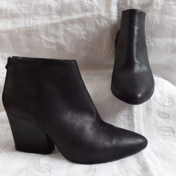 Max Mara čizme gležnjače