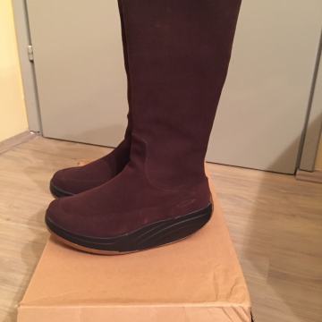 MBT TAMBO ČIZME/SMEĐA BRUŠENA KOŽA/BROJ 37