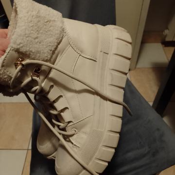 Mia Tei br.39 kvalitetne udobne vodootporne postavljene ČIZMICE