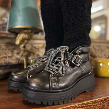 Novo! Miu Miu Prada Kombat čizme.Model ograničenog izdanja