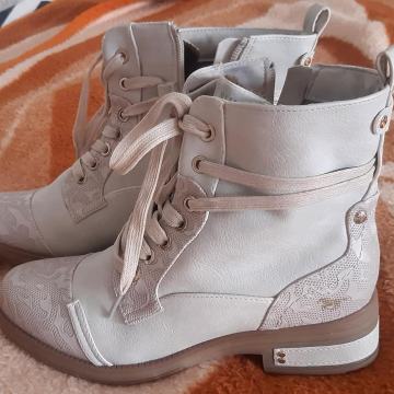 Mustang tople kožne čizmice, jednom nošene