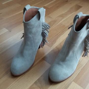 & Other Stories kožne čizme br 38