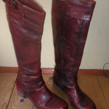 PATAPATA - ŽENSKE ELEGANTNE KOŽNE ČIZME 39