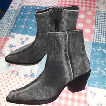 platno kaubojke 40br