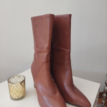 Nove čizme od prave kože!