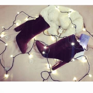 Predivne bordo ženske čizme 41 vel