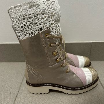 Ravne čizmice Daniele Dellavalle, br. 38