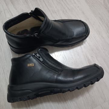 RIEKER kožne, crne čizme broj 36 - NOVO