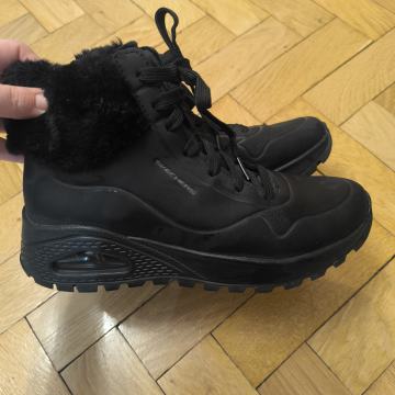 Skechers dječje/ženske čizme br.38
