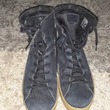 Skechers gležnjače sa krznom v.38