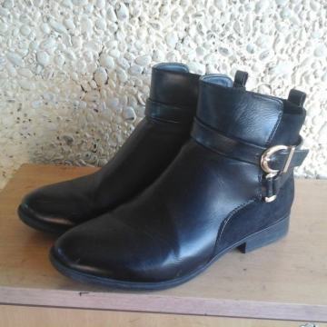 Street br.37 kožne kvalitetne udobne gležnjace