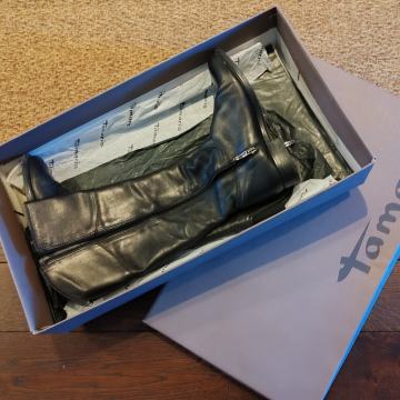 TAMARIS ČIZME - broj 38