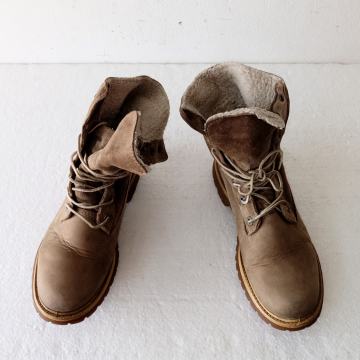 TIMBERLAND WATERPROOF futrane čizmice/ vel. 38,5 (realno 38)