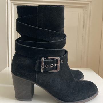 Twin Set čizme gležnjače 37