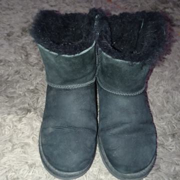 Ugg 37 mini čizme vl.37