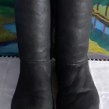 UGG cizme br 41