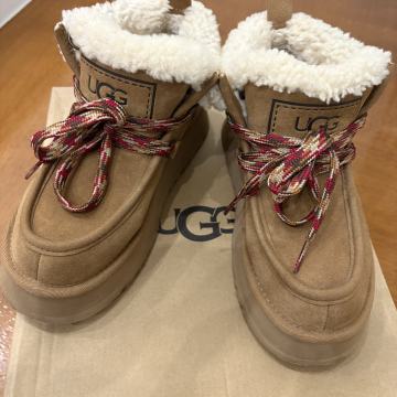 UGG-Funkarra Cabin Cuff, br. 36