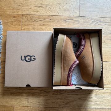 Uggs