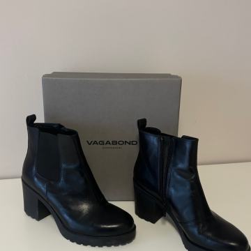 Vagabond Chelsea gležnjače 39