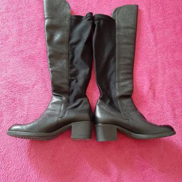 Visoke ženske čizme Peko