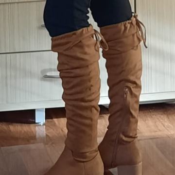 Visoke ženske čizme