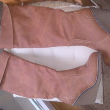 Ženske čizme 39 i 38