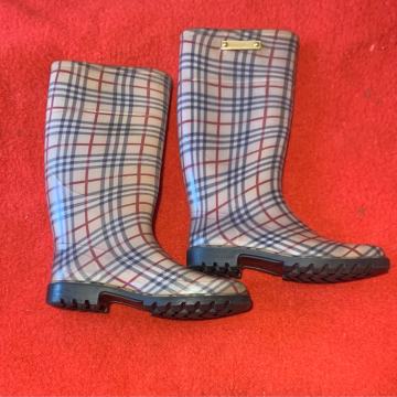 ZENSKE CIZME BURBERRY BR36 novo