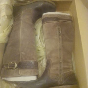 ženske čizme,koža,br 39/40