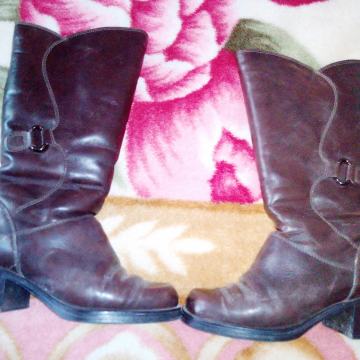 Ženske čizme KOŽNE 36 NOVO-Moguće slanje