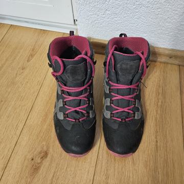 ženske čizme Mckinley br. 39