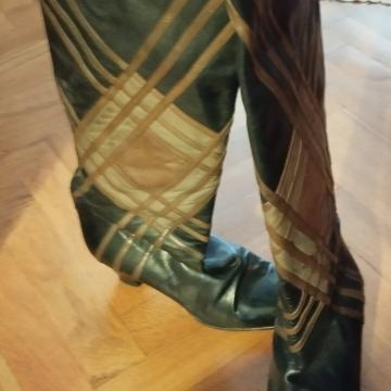 Ženske čizme veličina 37
