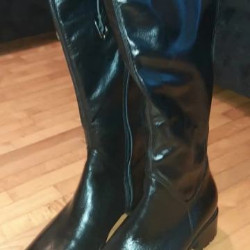 Ženske čizme  44 veliki broj