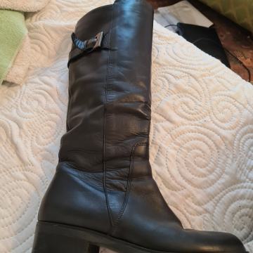 Ženske čižmice koža br.39