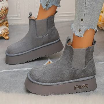 Ženske debele gležnjače na platformu s debelim gumenim potplatom