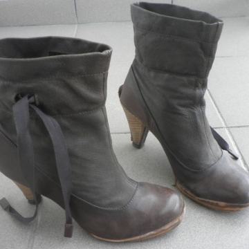ŽENSKE ELEGANTNE KOŽNE CIPELE / ČIZMICE 39